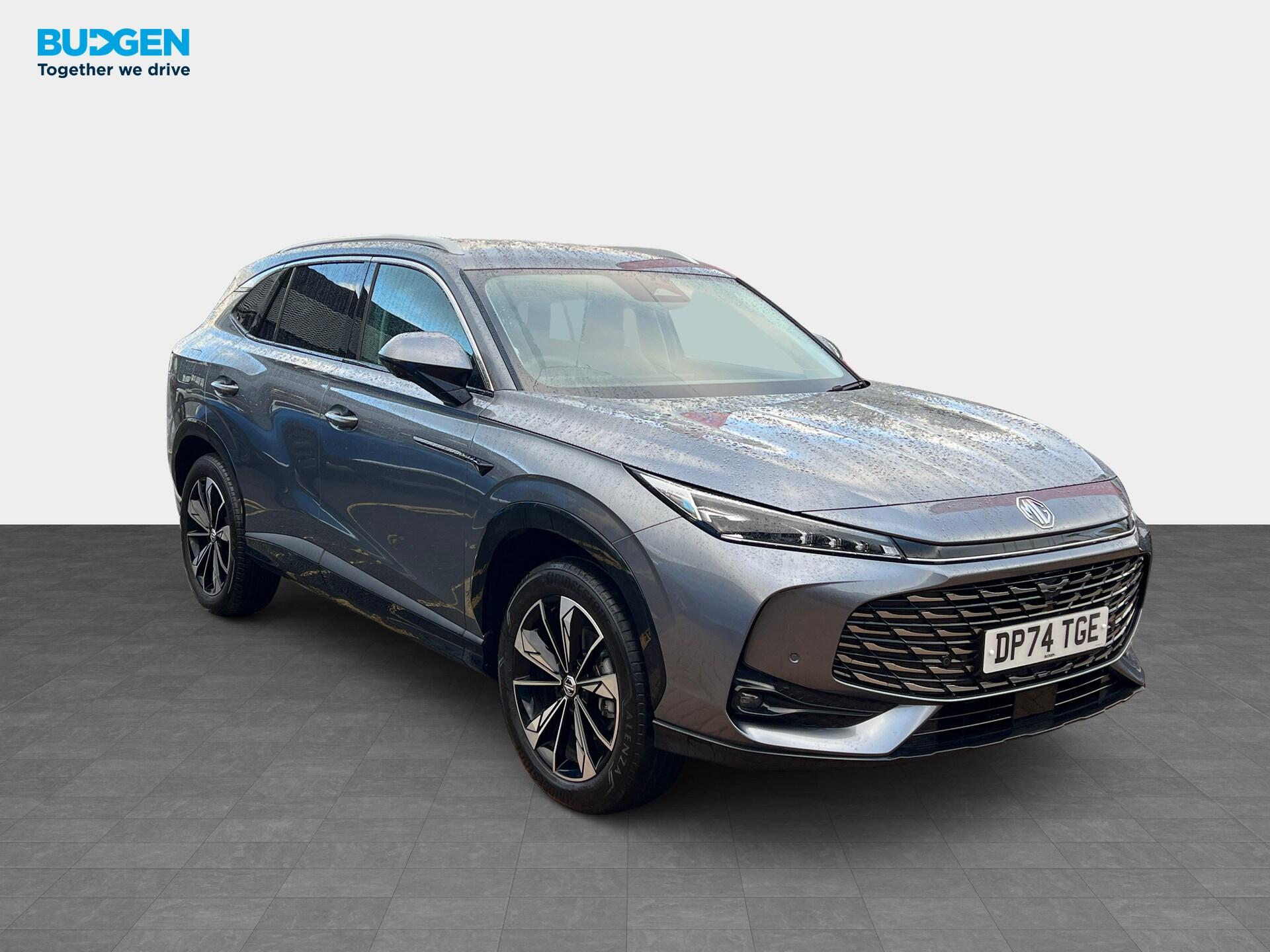 MG HS 2025