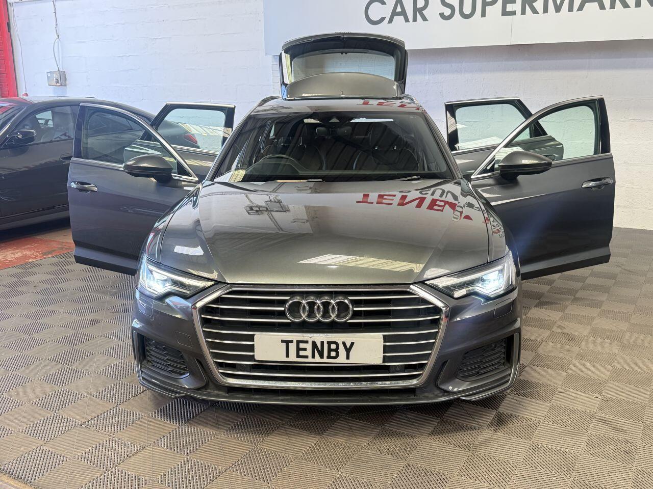 Audi A6 Avant view 12