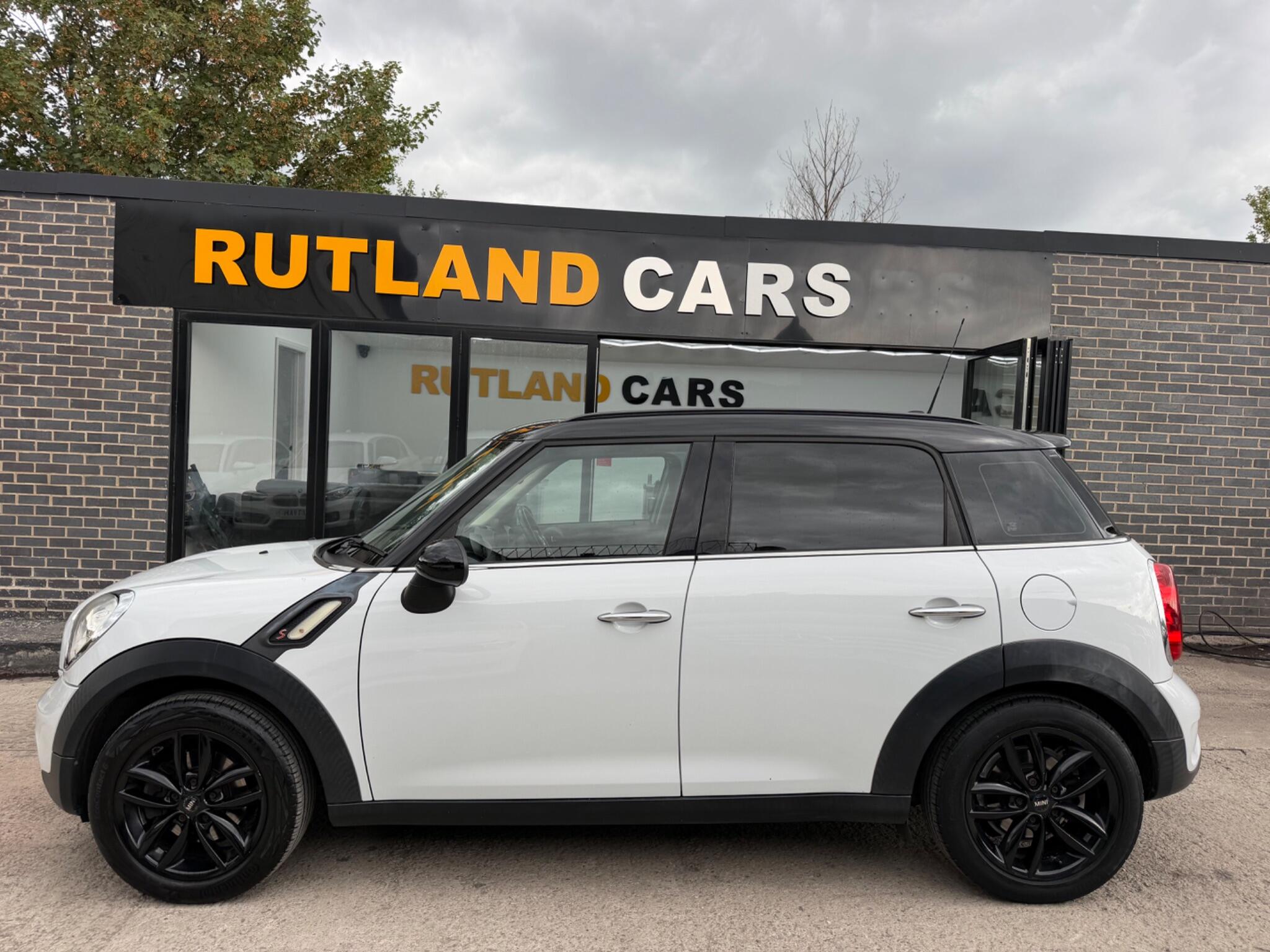 Mini Countryman view 7