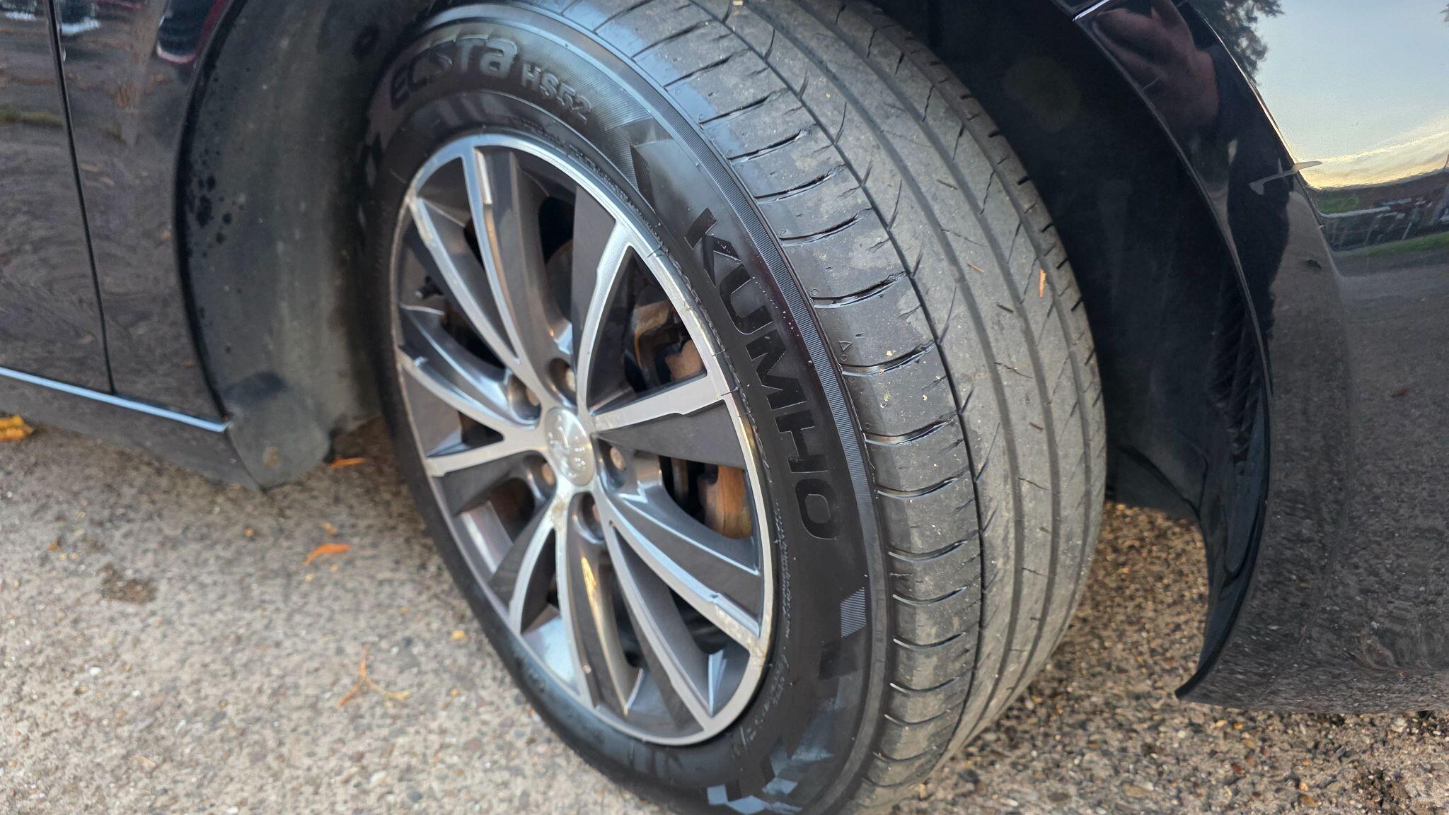 Peugeot 308 view 34