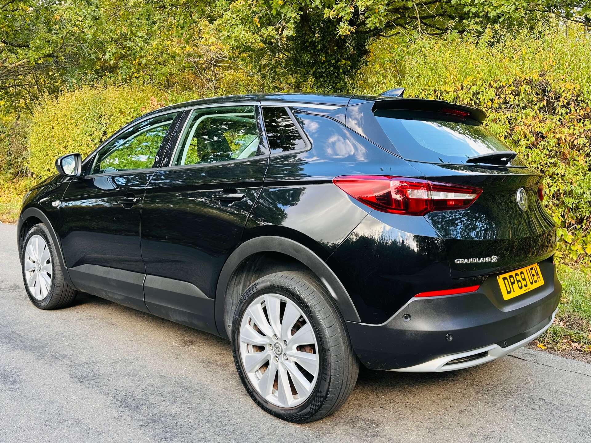 Vauxhall Grandland X view 33