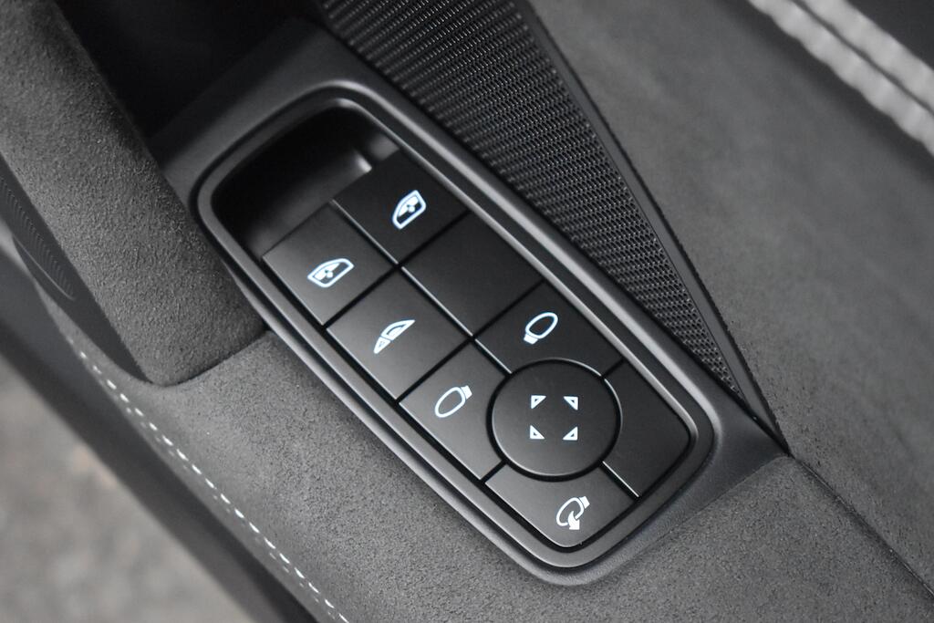 Porsche 911 view 62