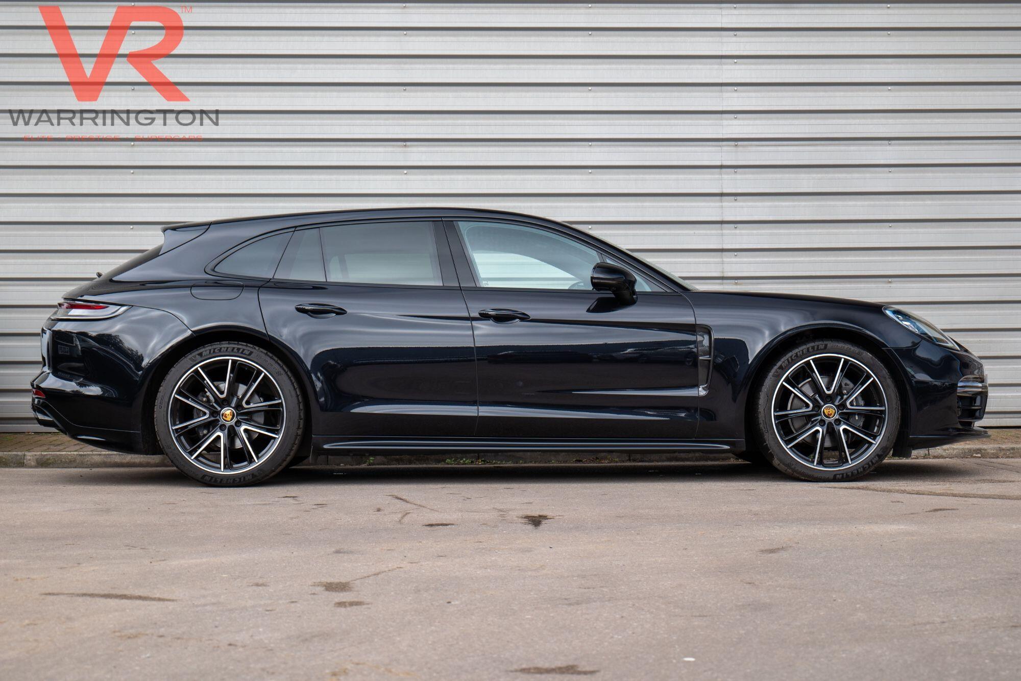 Porsche Panamera view 17