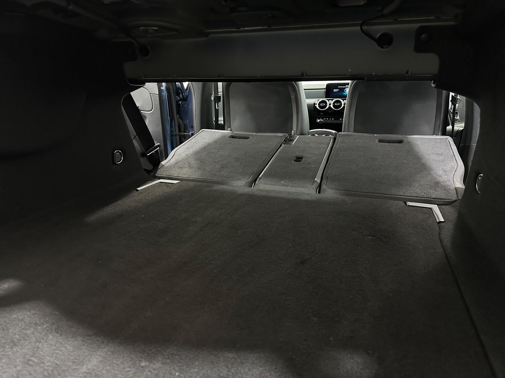 Mercedes-Benz Mercedes-Benz CLA view 47