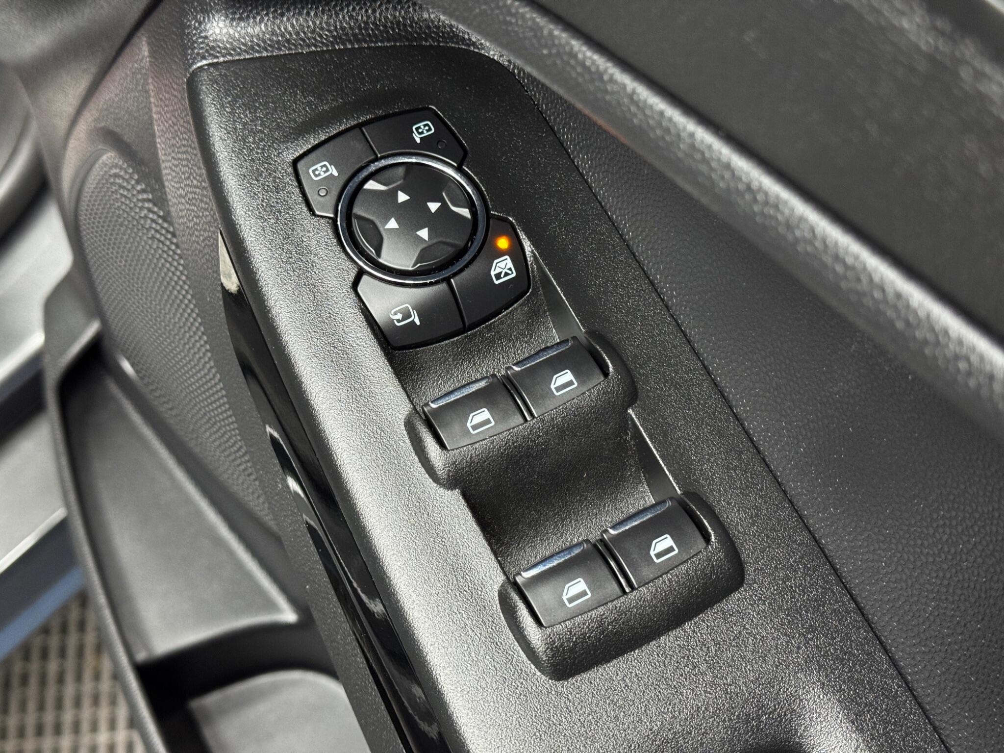 Ford Ecosport view 42