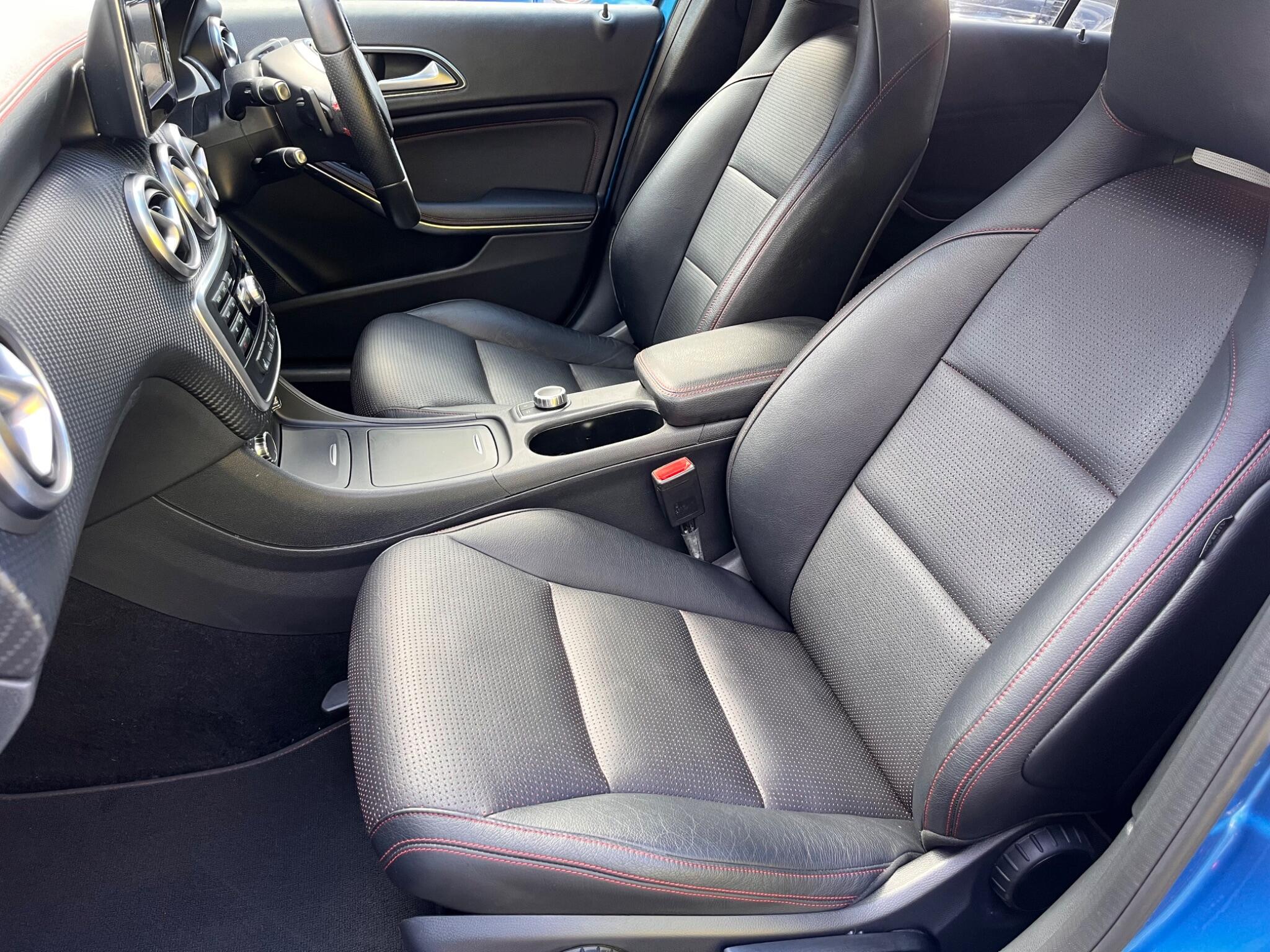 Mercedes-Benz A-Class view 31