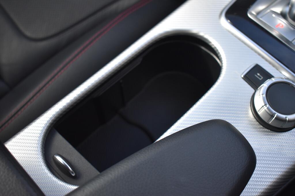 Mercedes-Benz SLC view 58