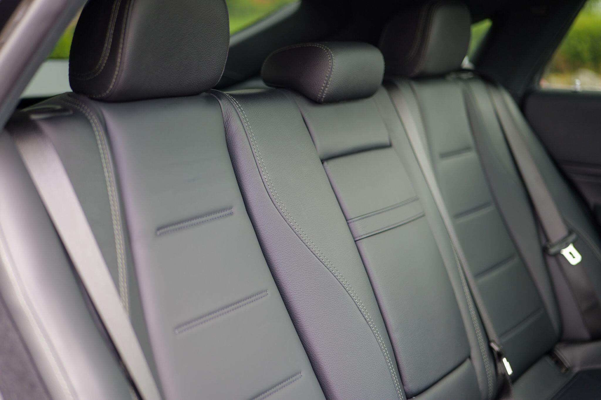 Mercedes-Benz Gle view 23
