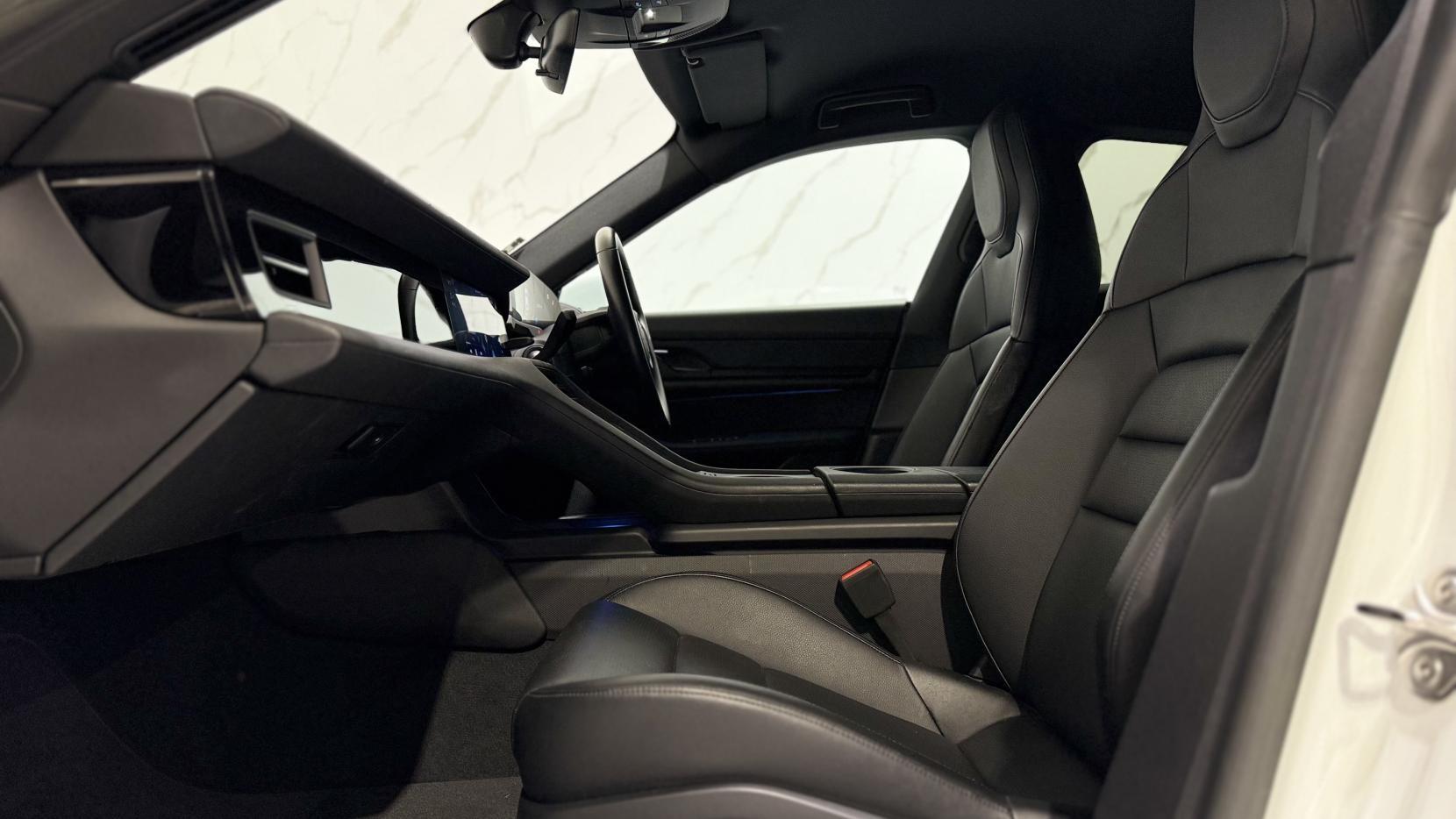 Porsche Taycan view 7