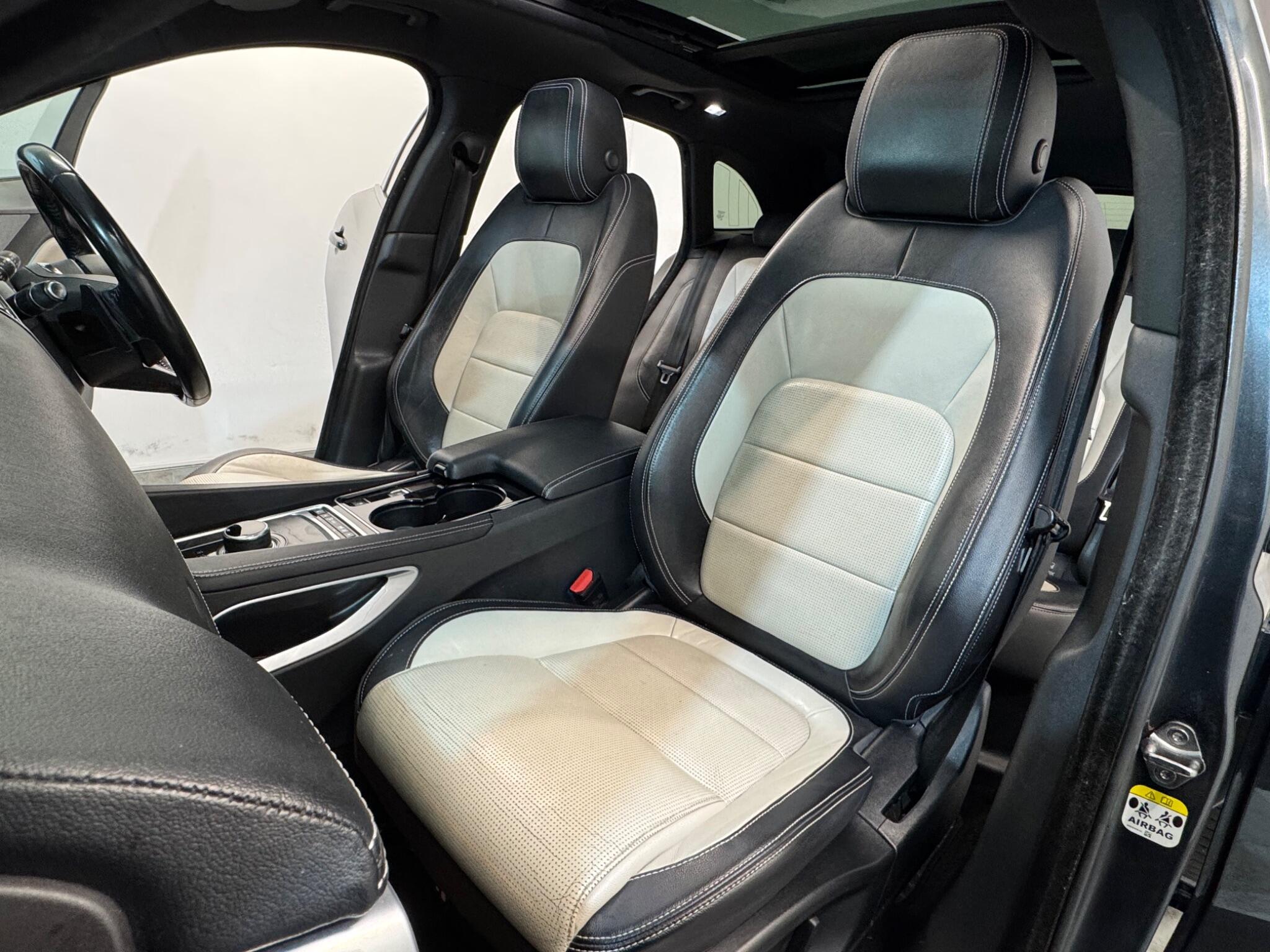 Jaguar F-Pace view 32