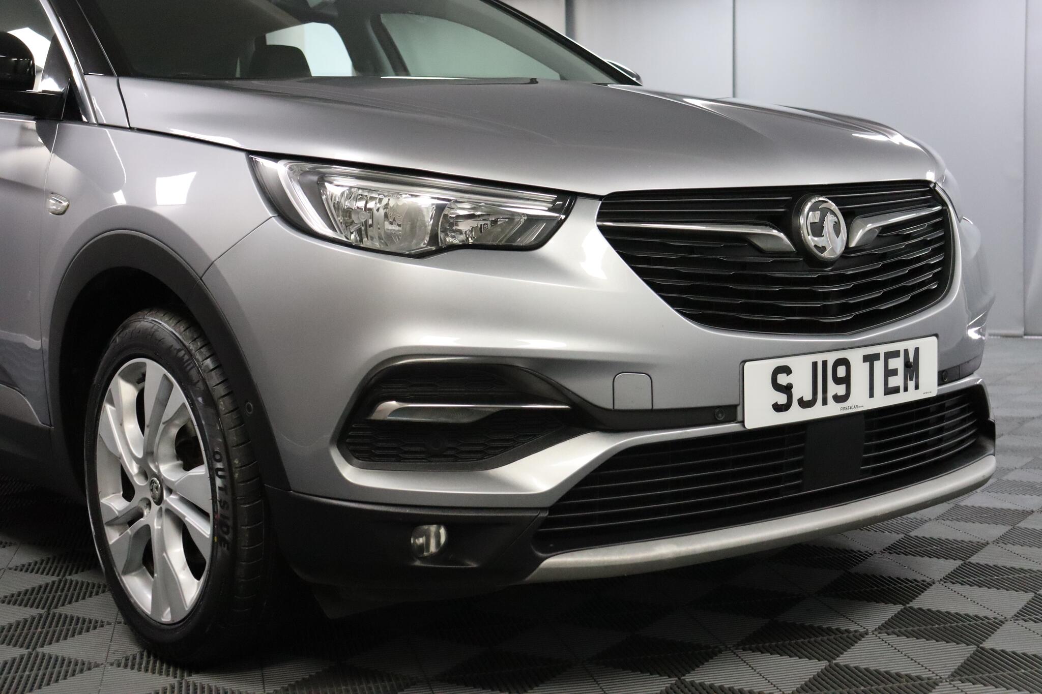Vauxhall Grandland X view 31