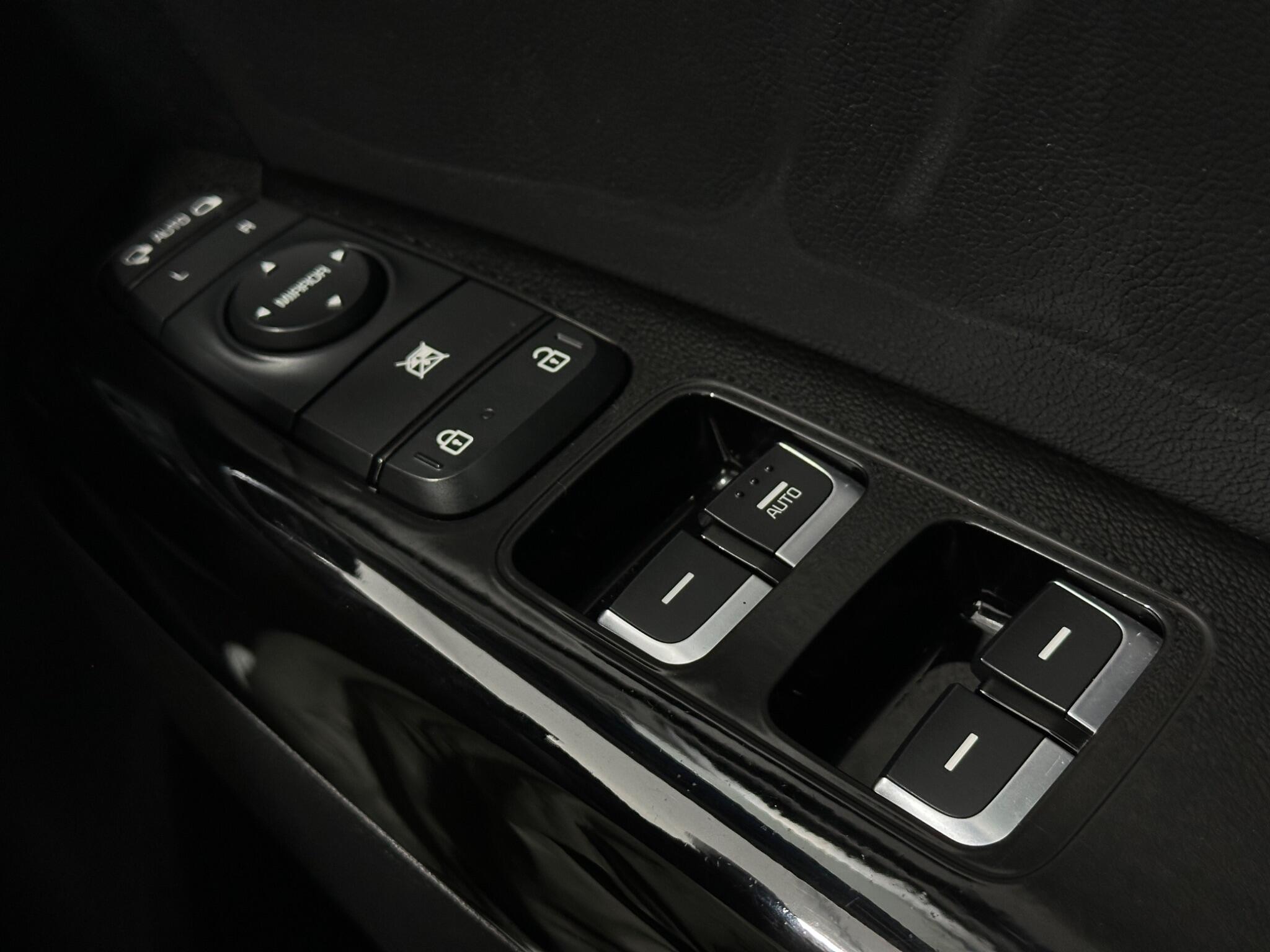 Kia Sportage view 19