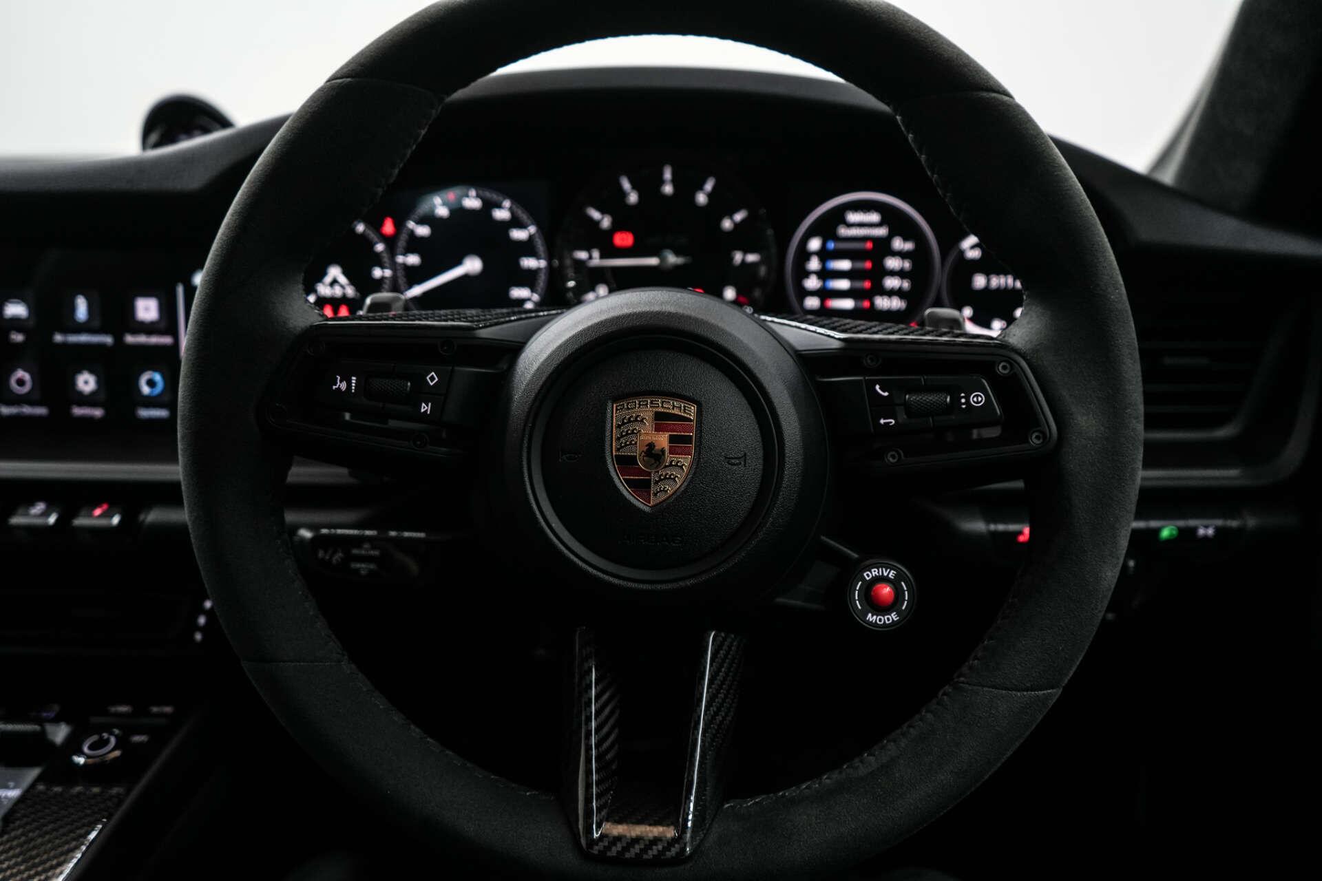 Porsche 911 view 54