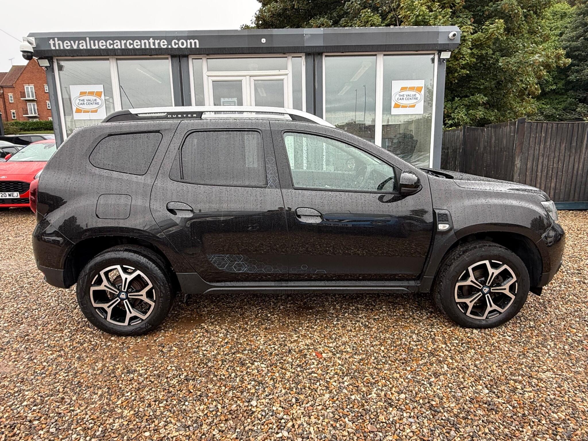 Dacia Duster view 2