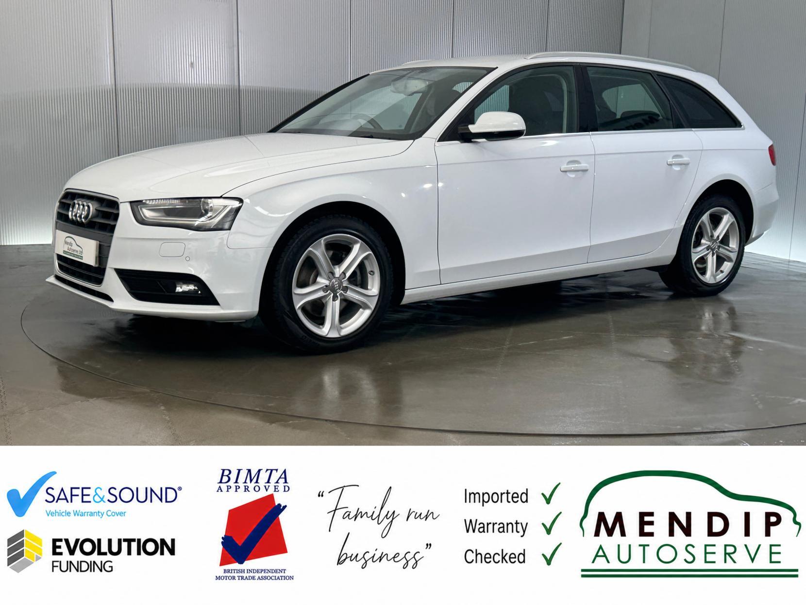 Audi A4 Avant view 4