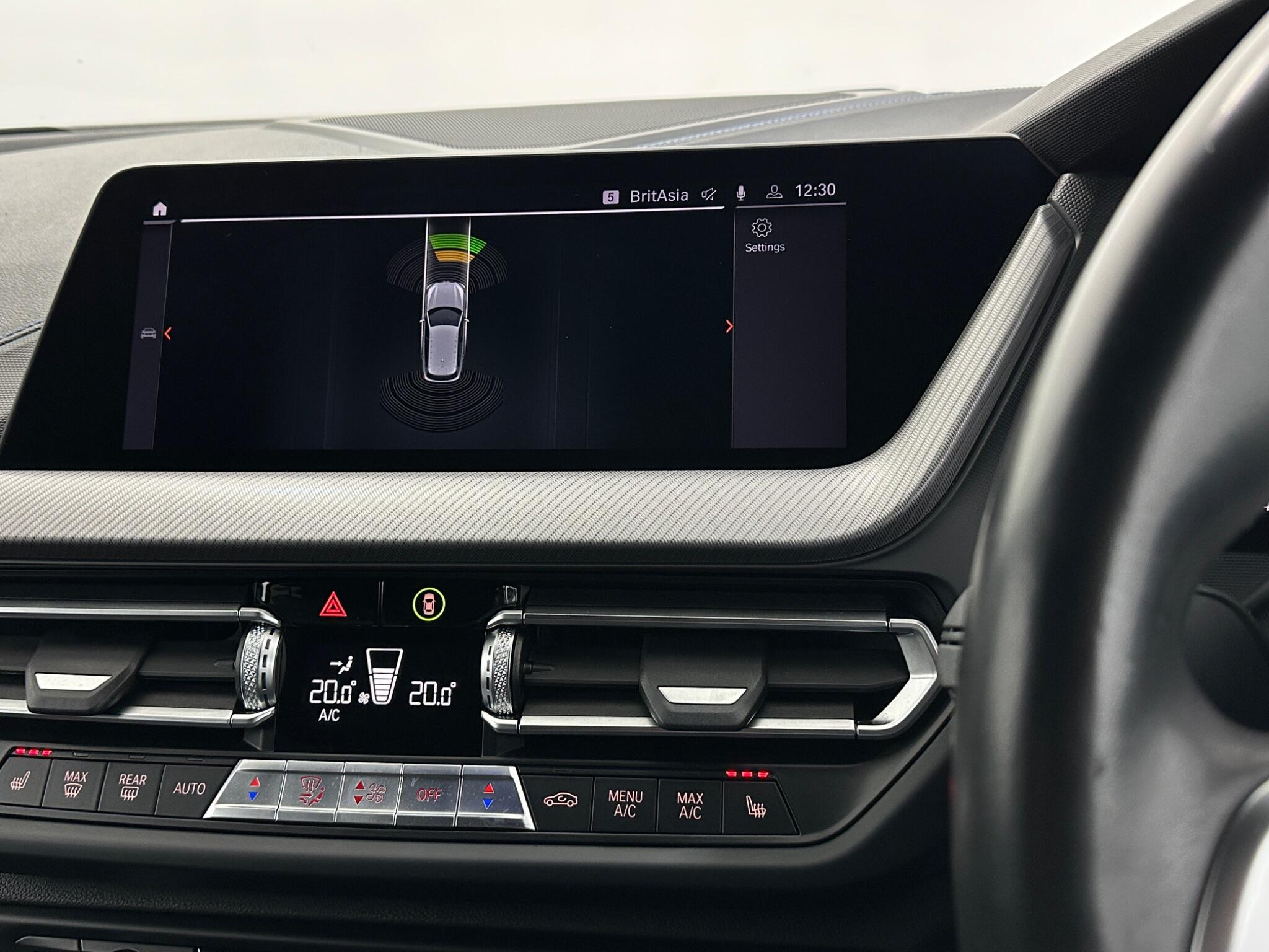BMW 1 Series view 26