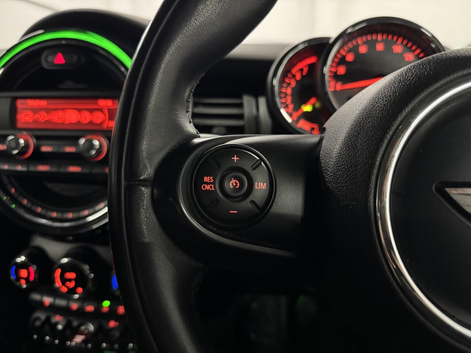 Mini Cooper view 19