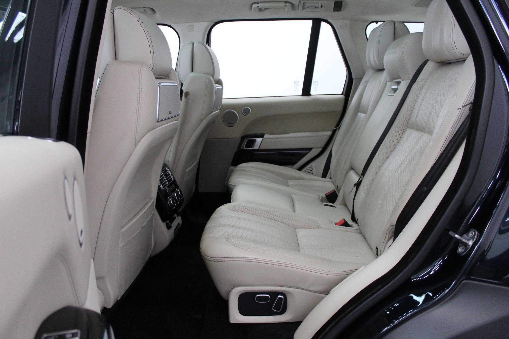 Land Rover Range Rover view 68
