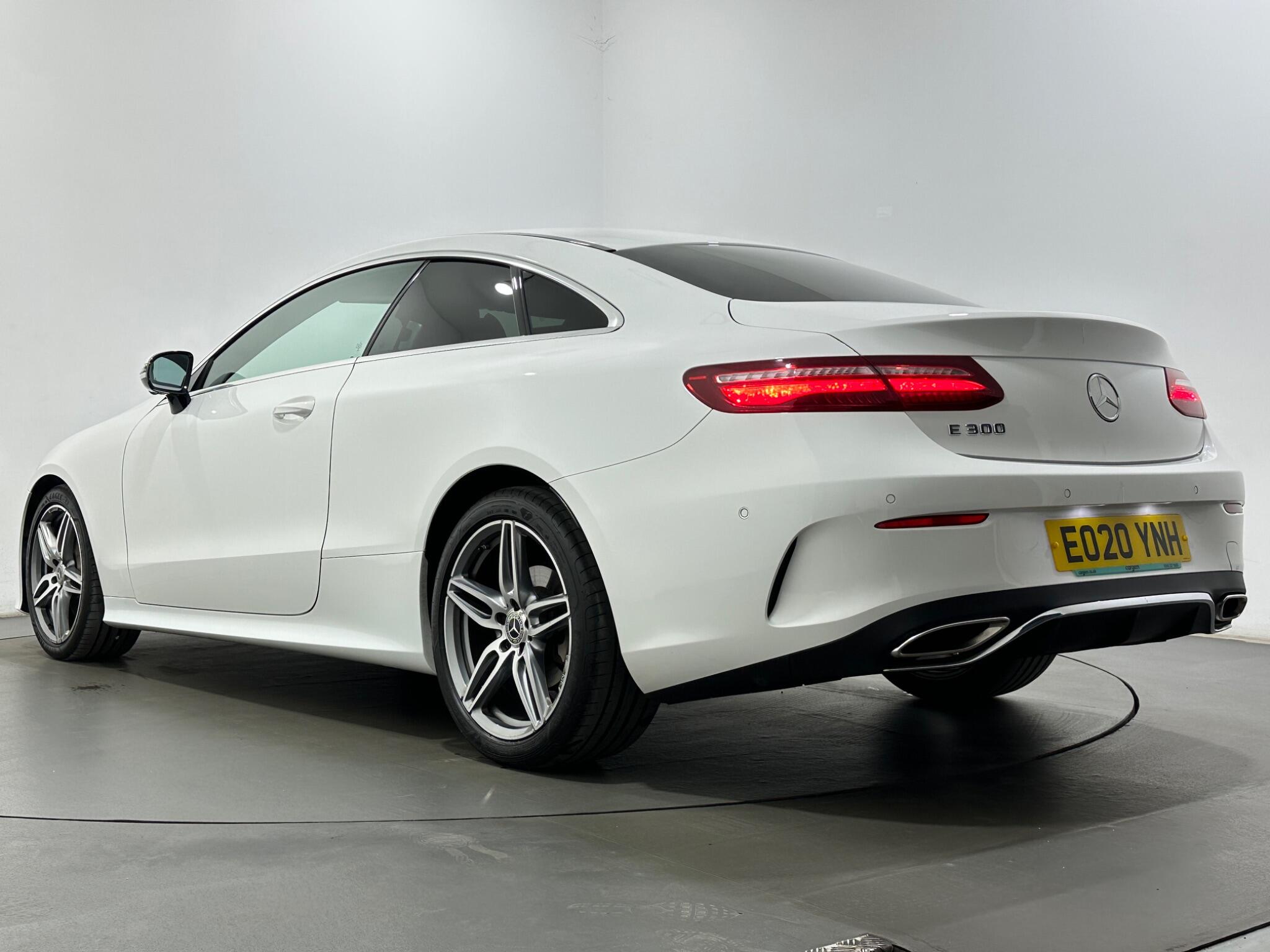 Mercedes-Benz E-Class view 46