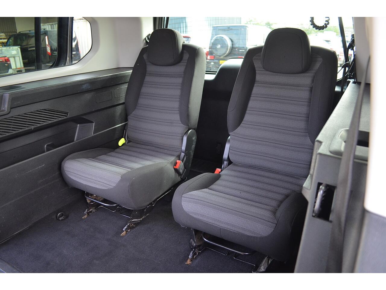 Vauxhall Combo Life view 23