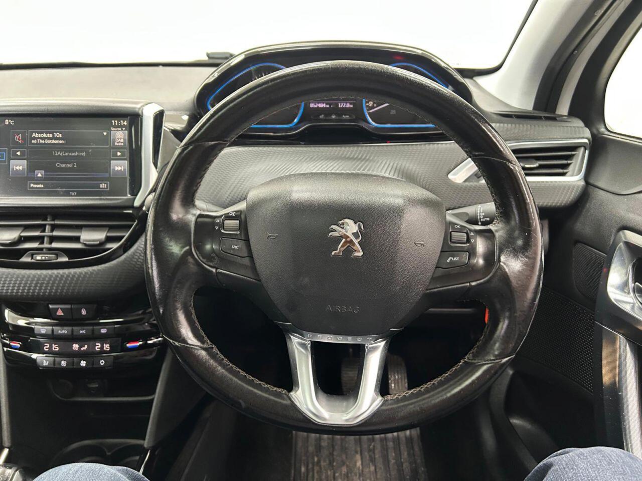 Peugeot 2008 view 19