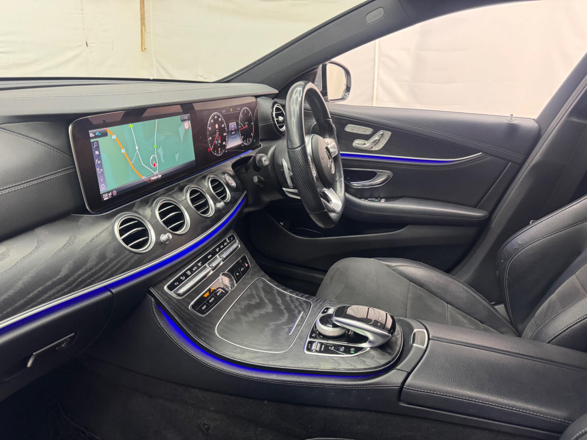 Mercedes-Benz E Class view 17