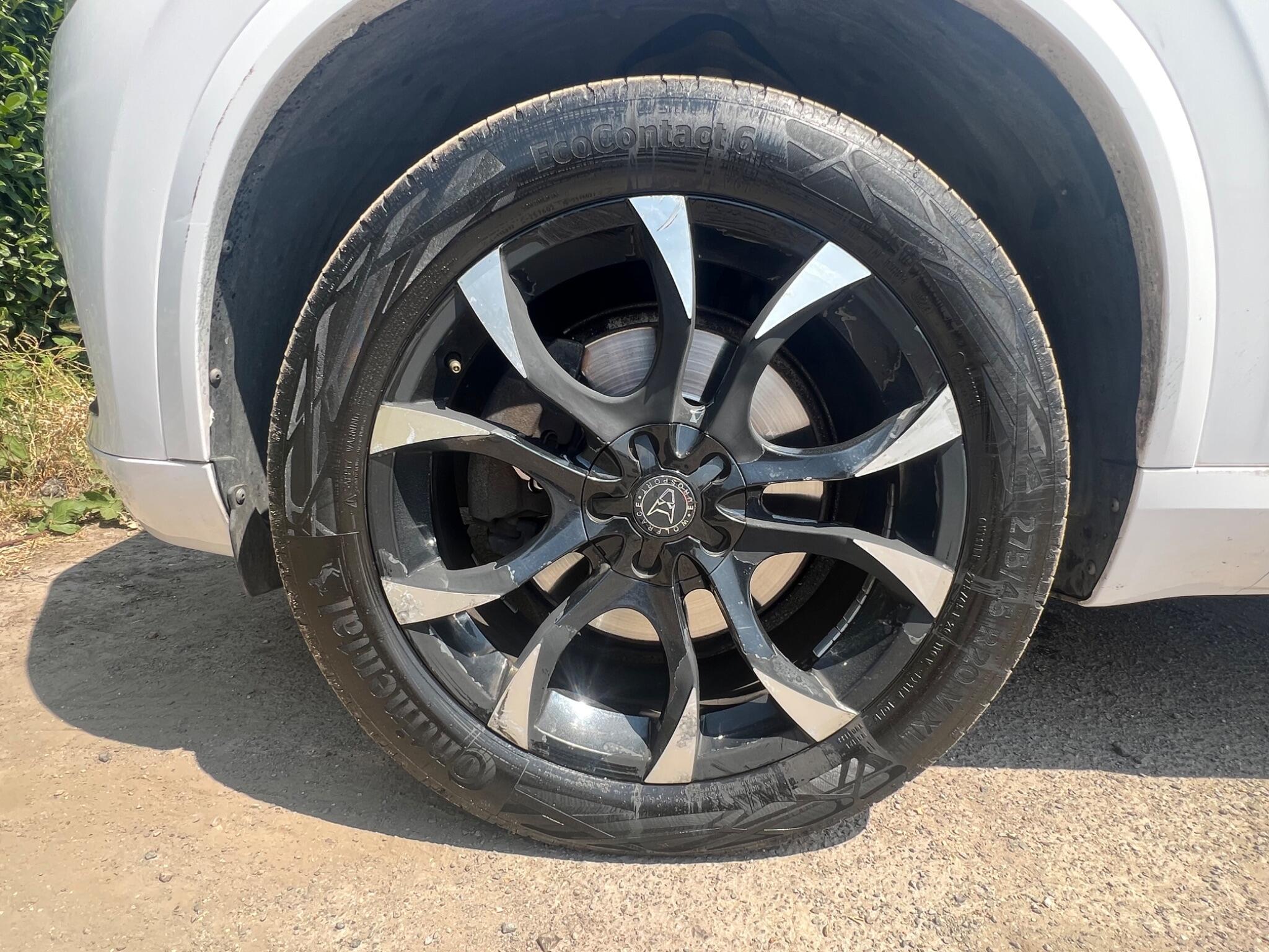 Volvo XC90 view 62