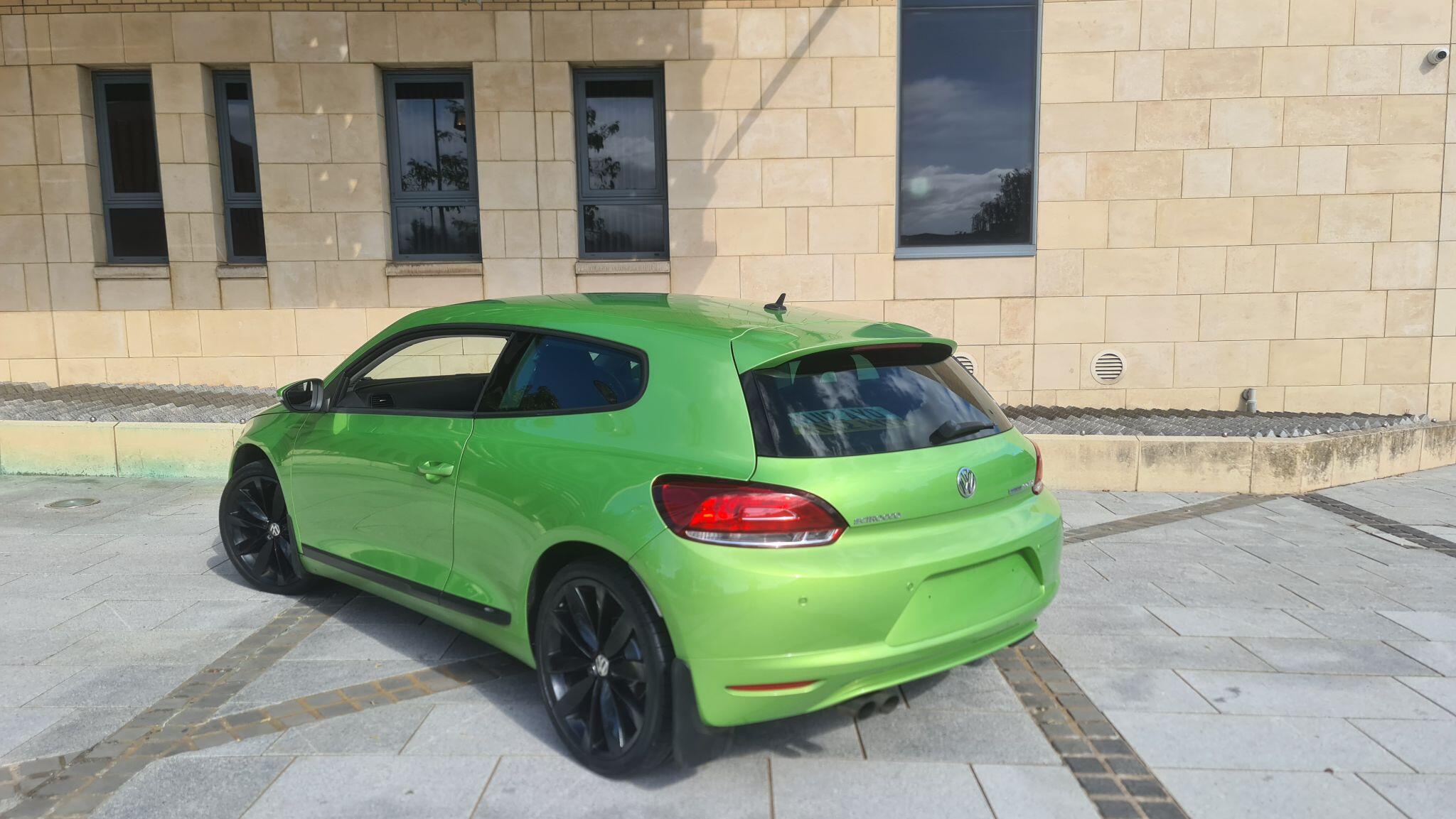 Volkswagen Scirocco view 9