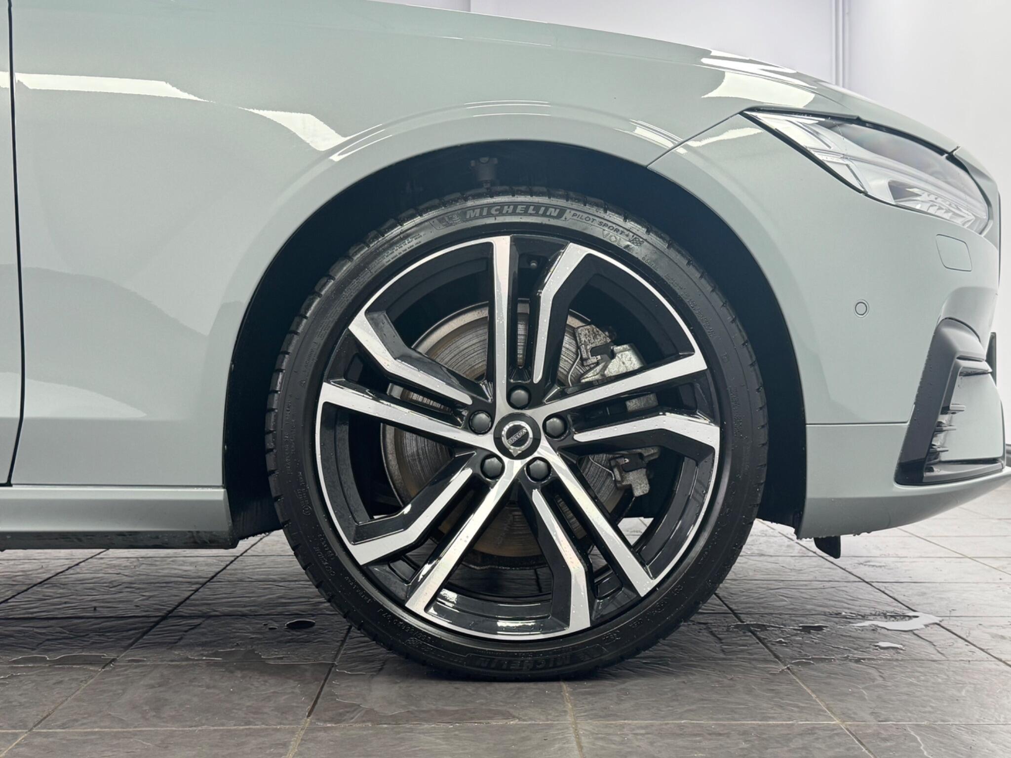 Volvo V90 view 55