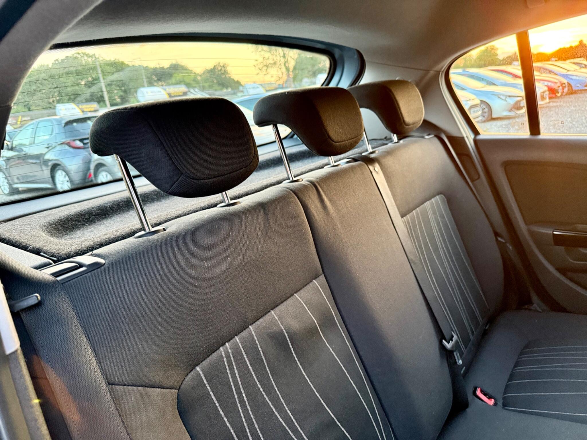 Vauxhall Corsa view 31