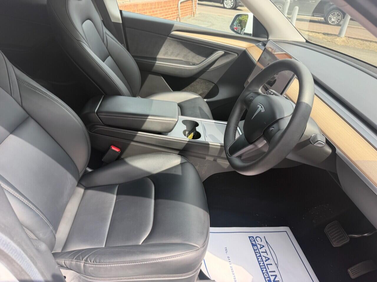 Tesla Model Y view 24