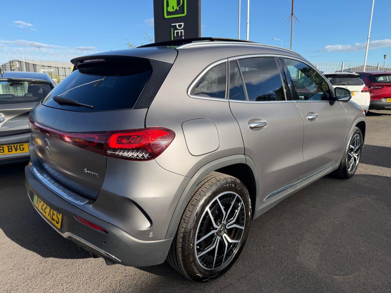 Mercedes-Benz Eqa view 10