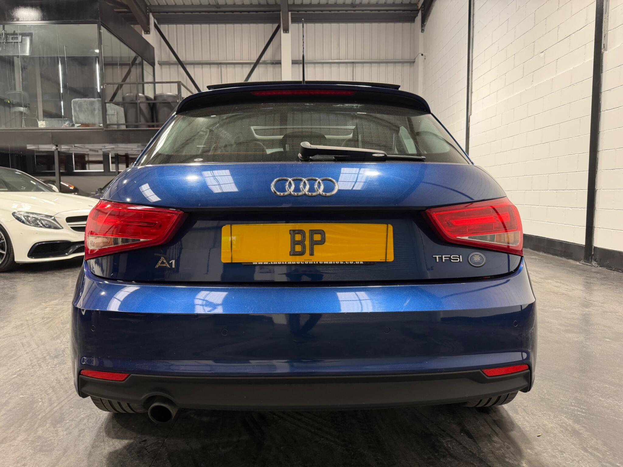 Audi A1 view 10