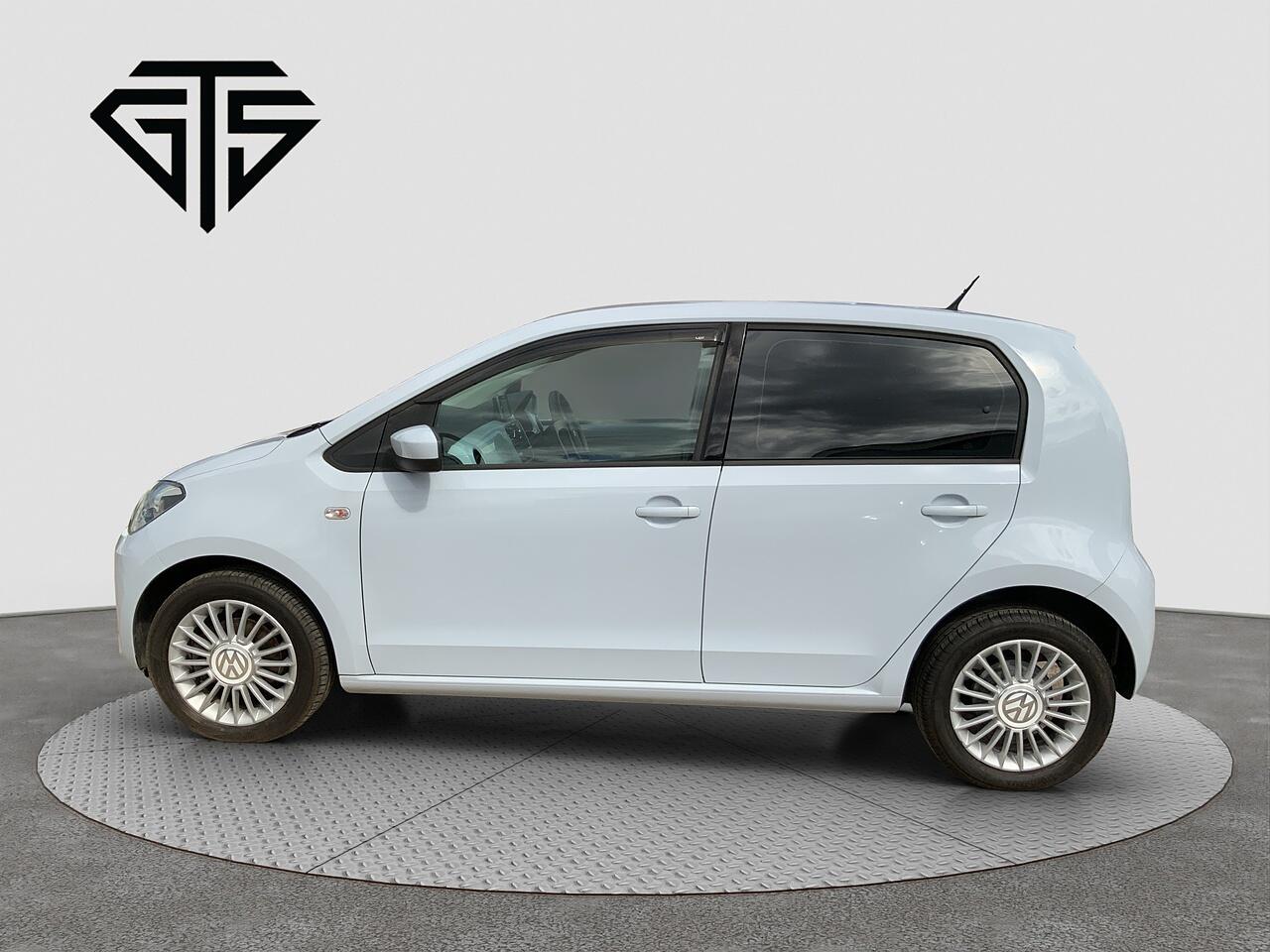 Volkswagen Up! view 6