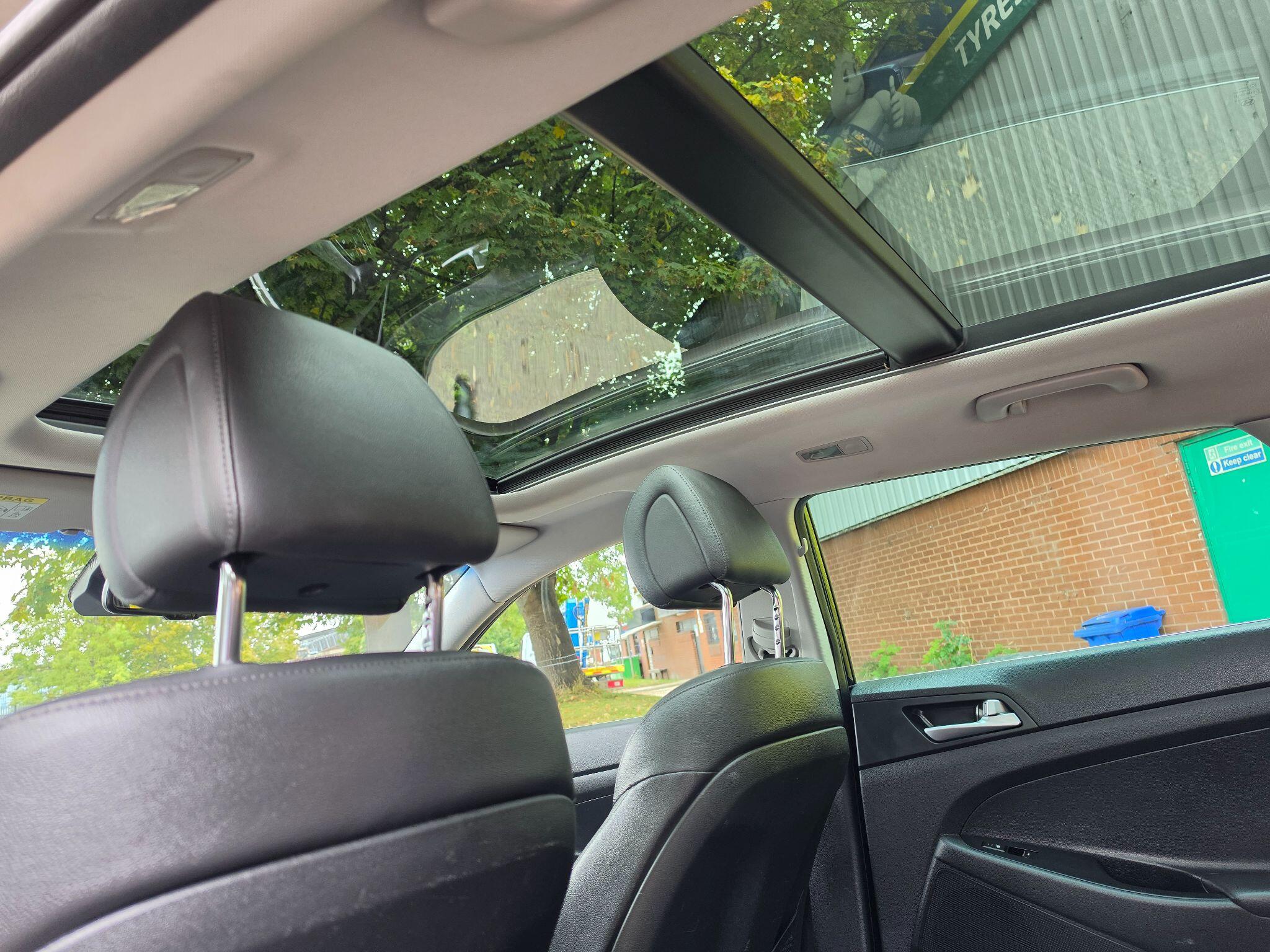 Hyundai Tucson view 18
