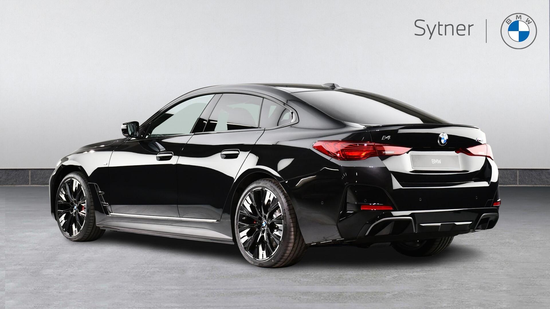 BMW i4 view 2