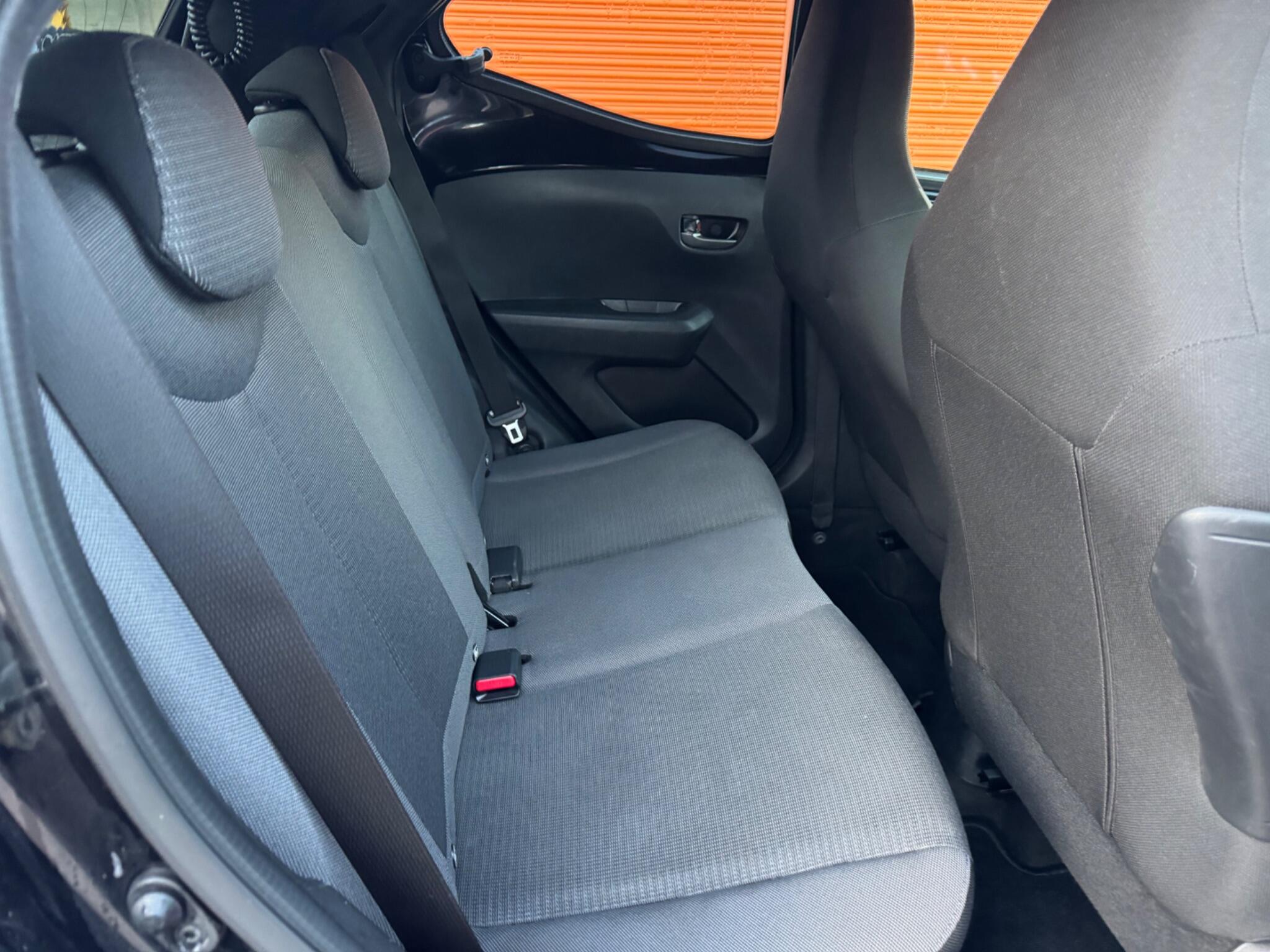 Toyota Aygo view 12
