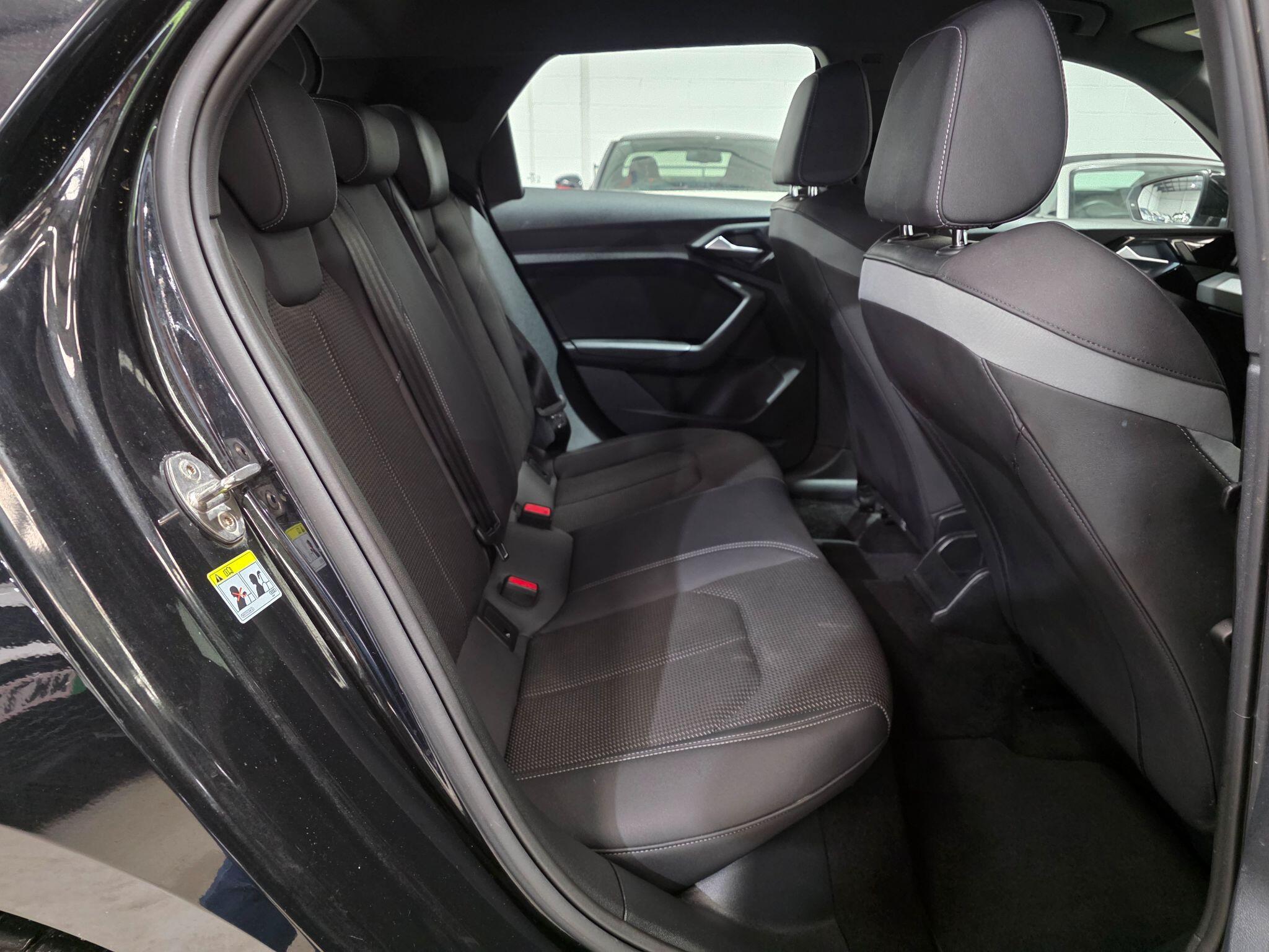 Audi A1 view 21