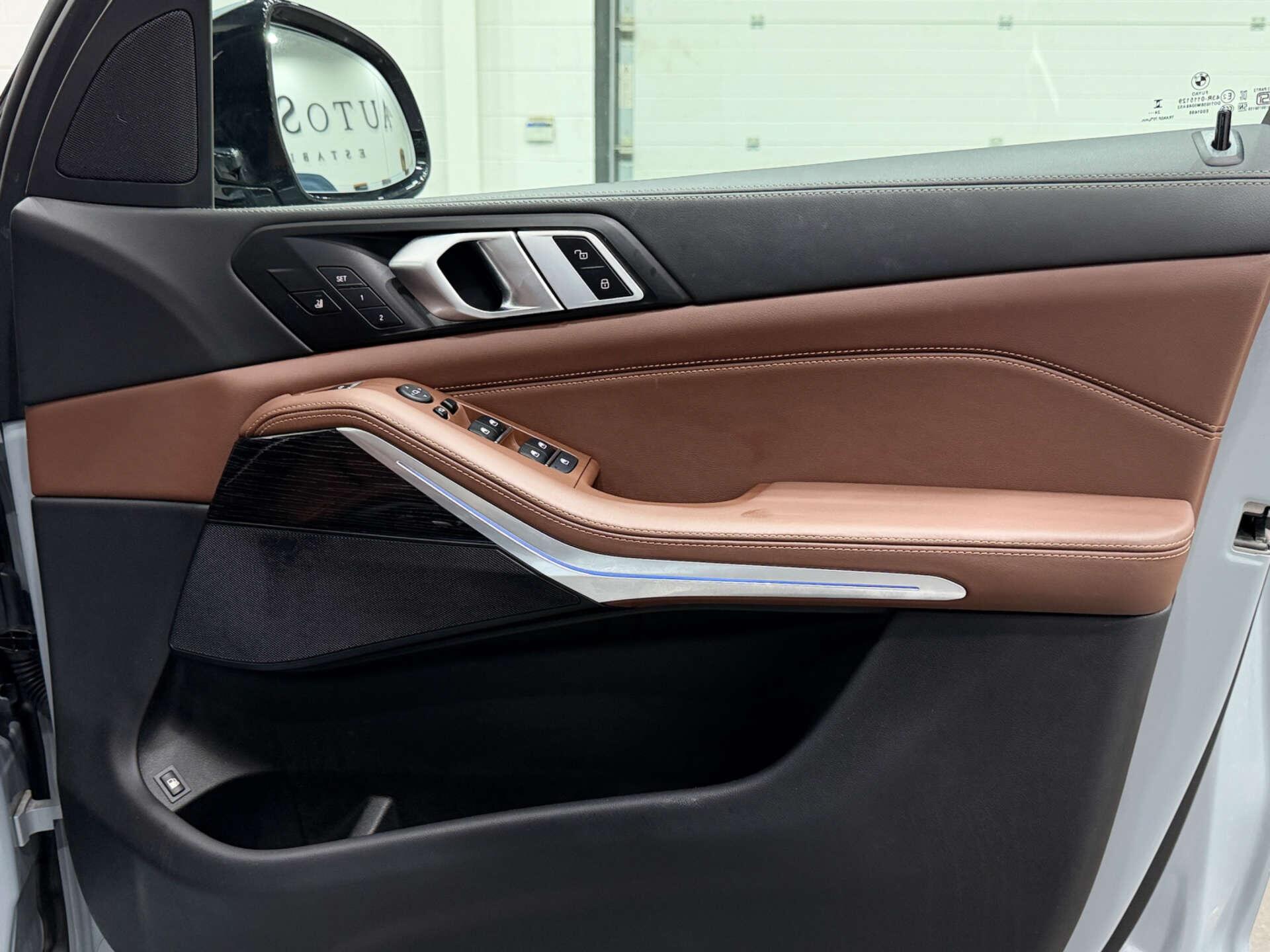 BMW X5 view 34
