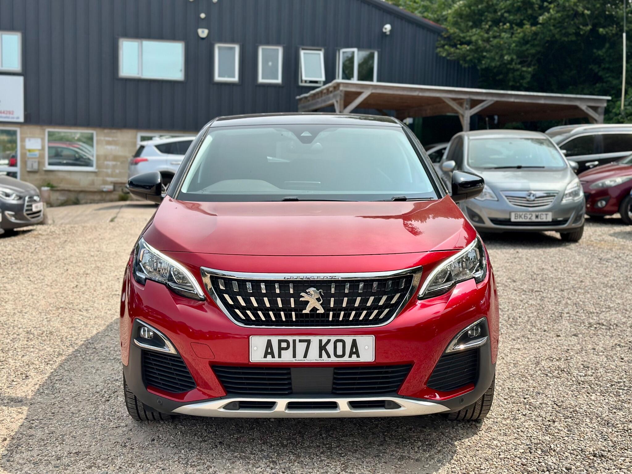 Peugeot 3008 view 5