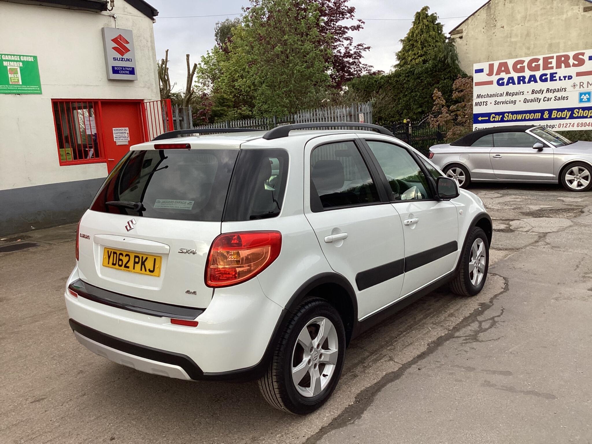 Suzuki SX4 view 4