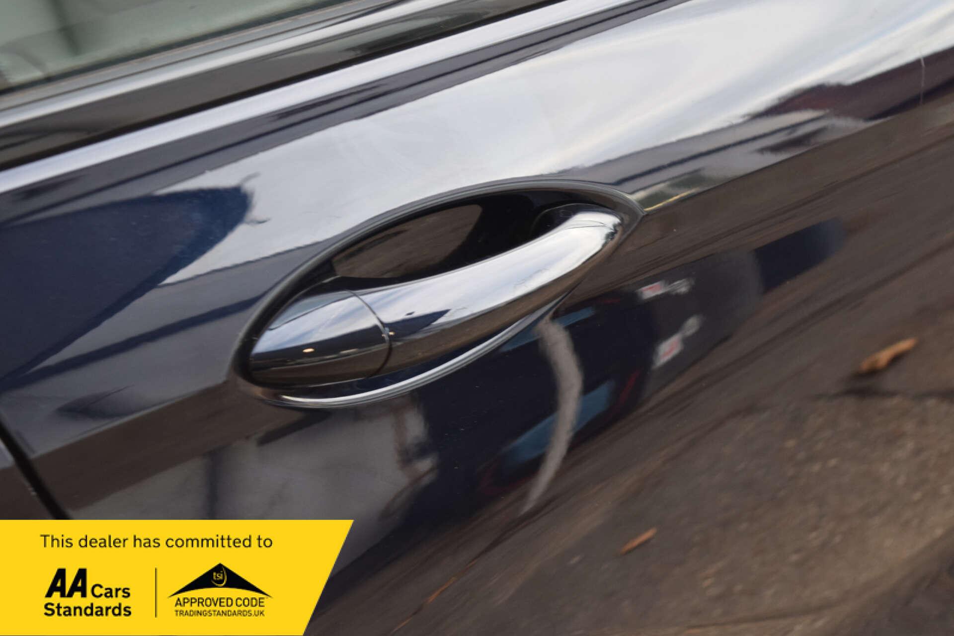 Vauxhall Insignia view 18