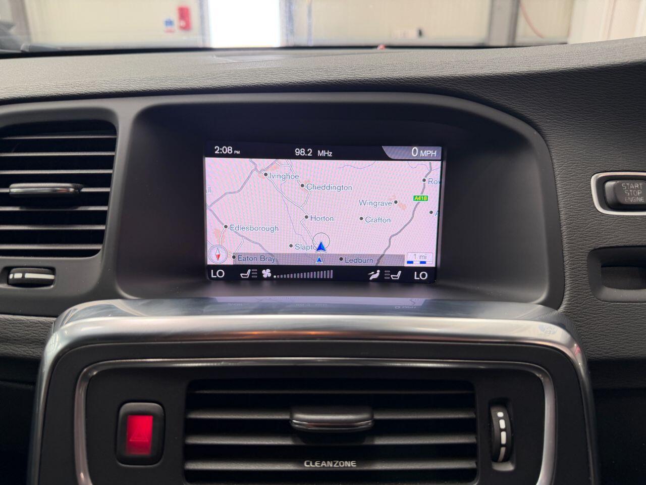 Volvo V60 view 14