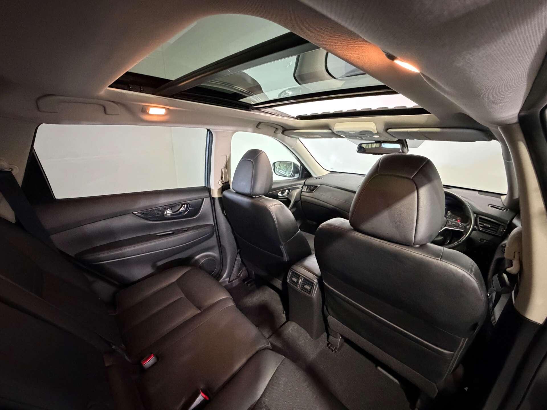 Nissan X-Trail view 17
