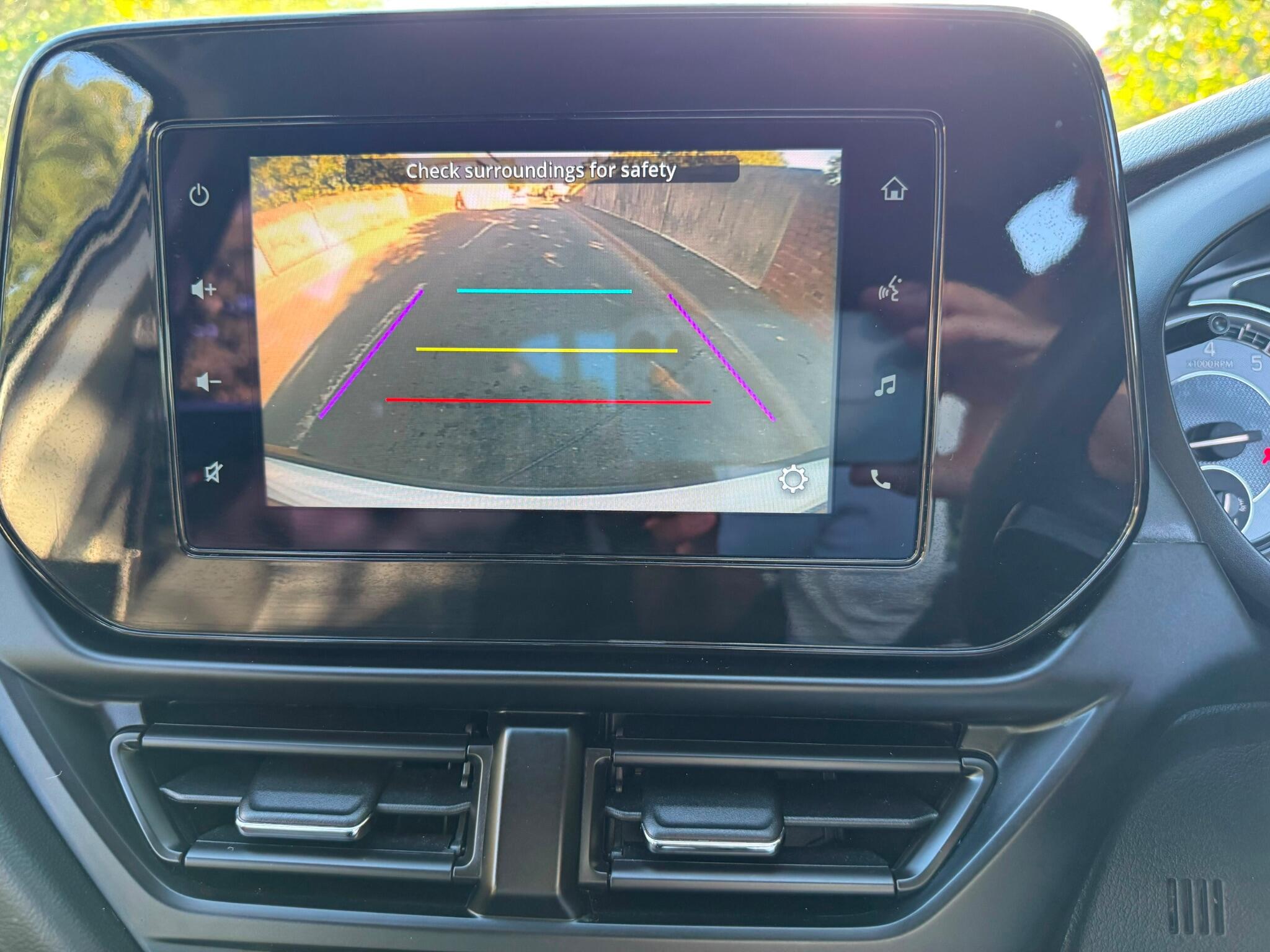 Suzuki S-Cross view 12