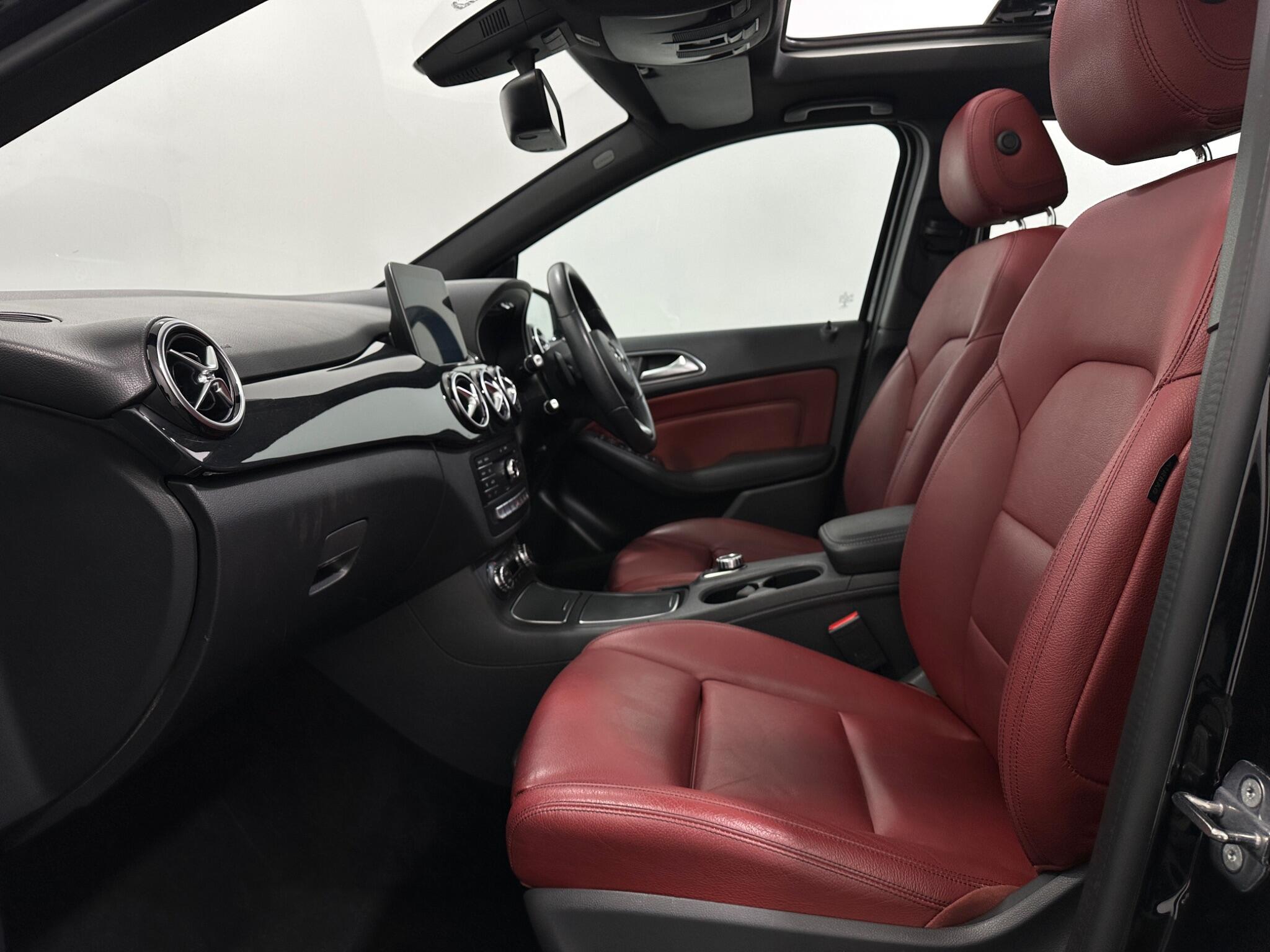 Mercedes-Benz B Class view 36