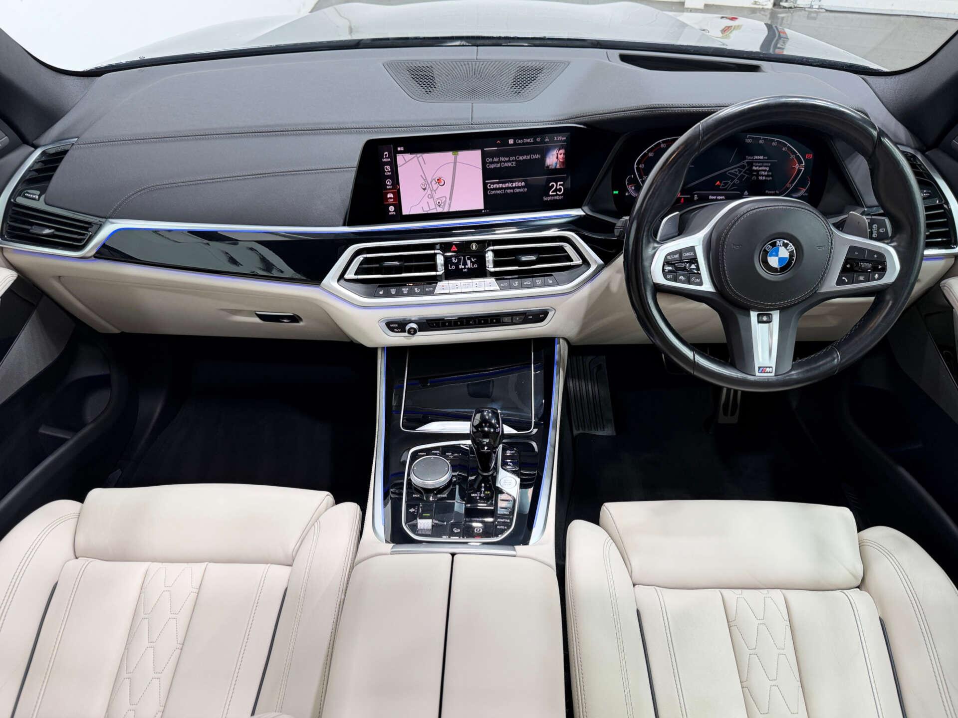 BMW X5 view 21