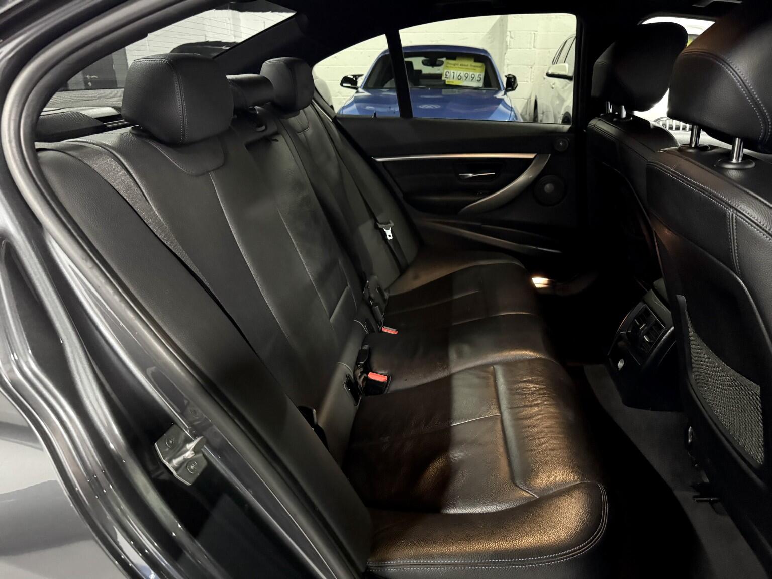 BMW 3 Series view 12