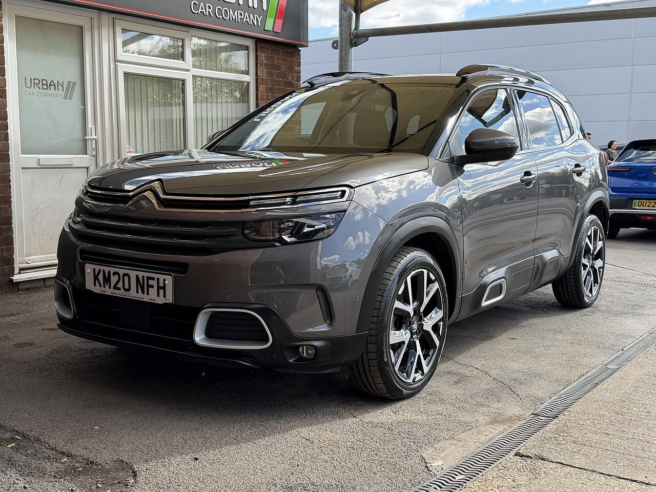 Citroen C5 Aircross view 2