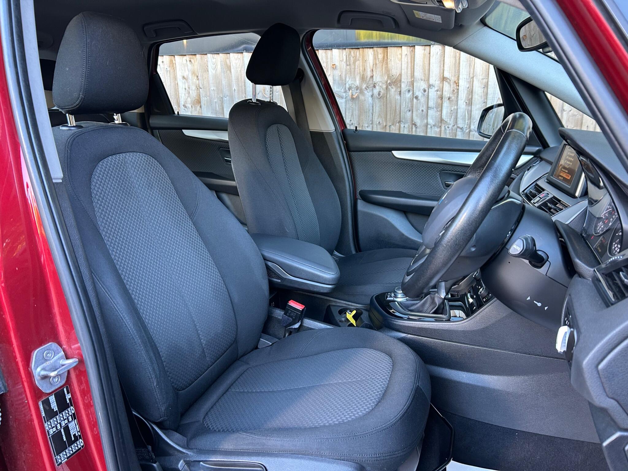 BMW 2 Series view 3